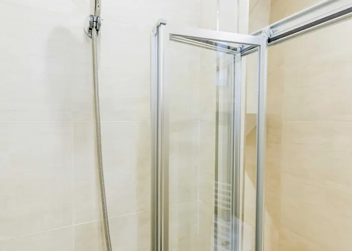 Quiet 1br-4p - Quartier Du Mail *