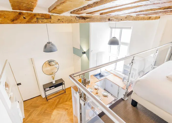 Quiet 1br-4p - Quartier Du Mail
